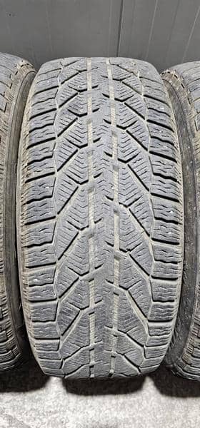 Taurus 265/60 R18 Zimska