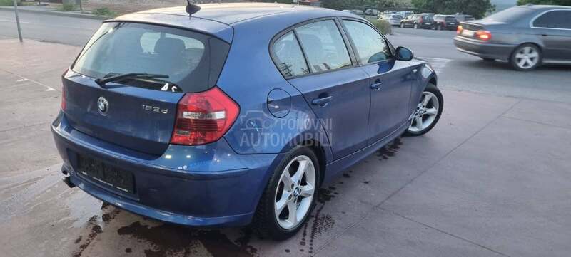 BMW 123 