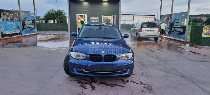 BMW 123 