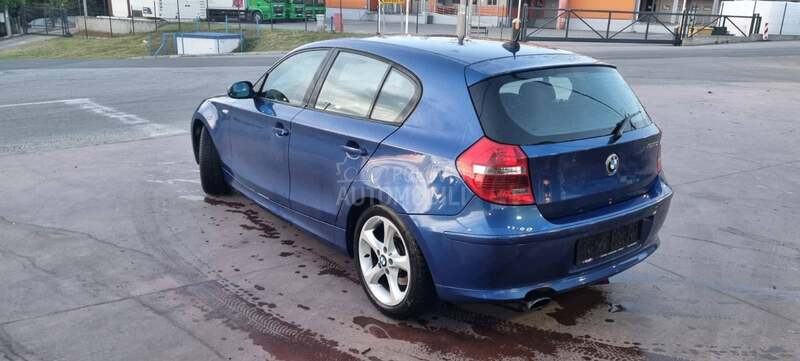 BMW 123 