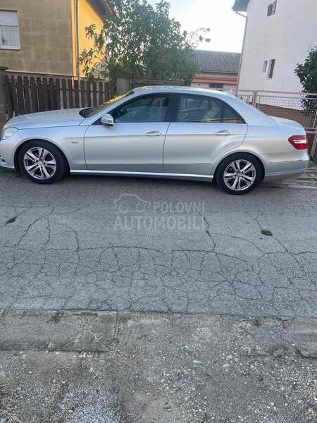 Mercedes Benz E 350 