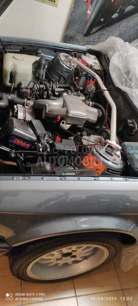 BMW 318 E30 318i