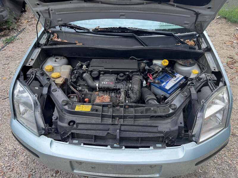 Ford Fusion 1.4tdc 2004. god. -  kompletan auto u delovima