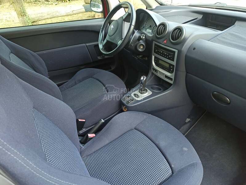 Peugeot 1007 1,6 A
