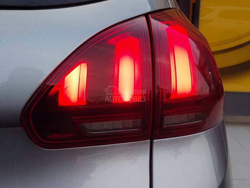 Peugeot 2008 Allure 1.5 HDI AT