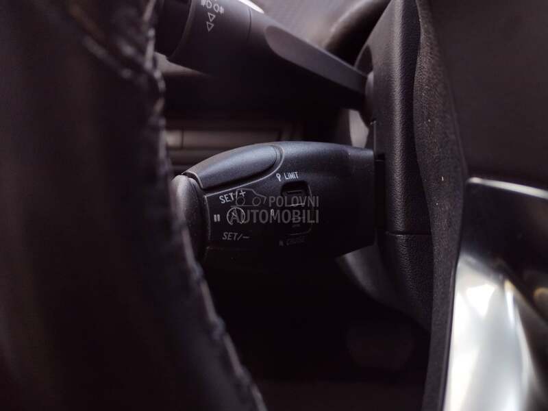 Peugeot 2008 Allure 1.5 HDI AT