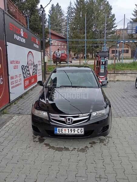 Honda Accord 2.0