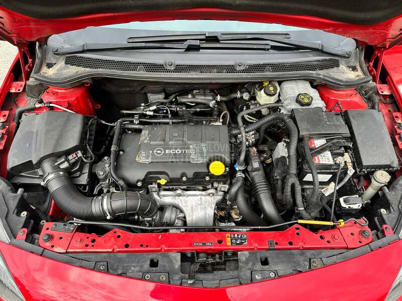 Opel Astra J 1.4 Turbo