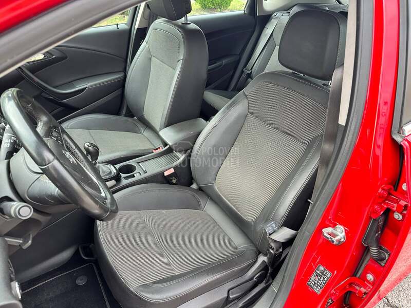 Opel Astra J 1.4 Turbo