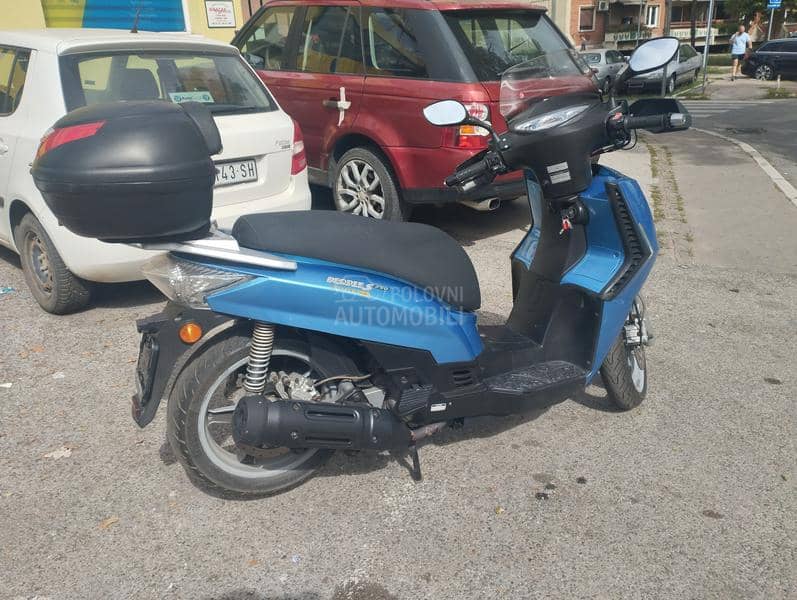 Kymco People S 250