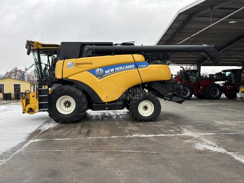 New Holland CR 9.80