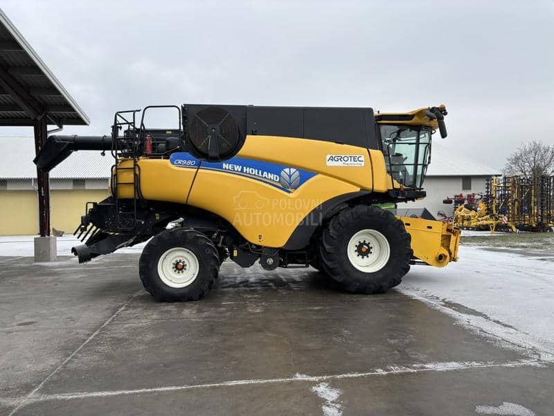 New Holland CR 9.80