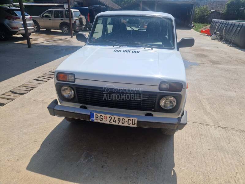 Lada Niva 1.7i