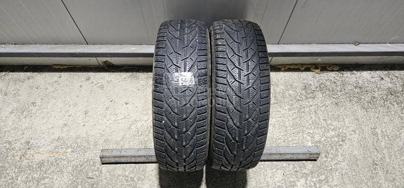 Taurus 205/60 R16 Zimska