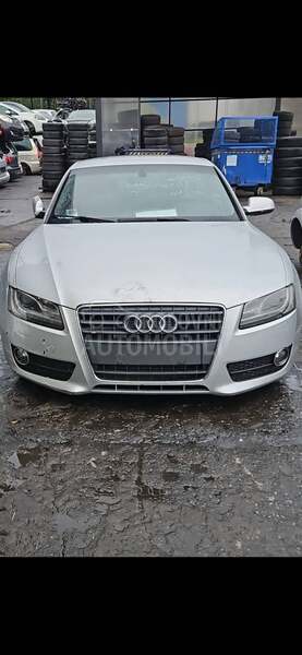 Audi A5 S line 2011. god. -  kompletan auto u delovima