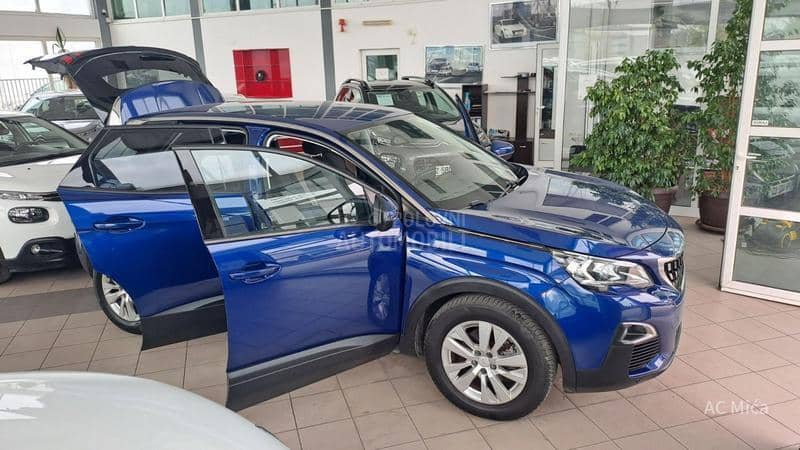 Peugeot 3008 1.5 BLU NAV ALU LED