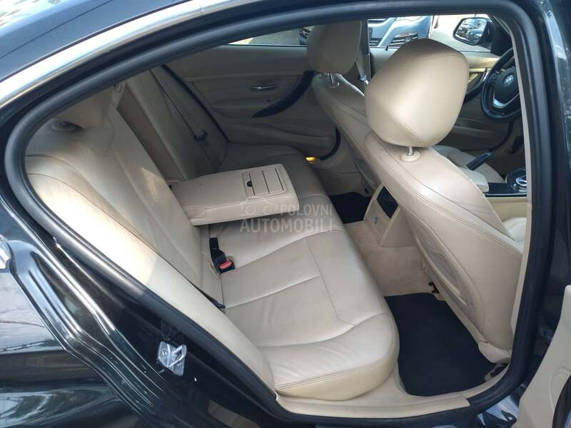 BMW 320 LUXURY