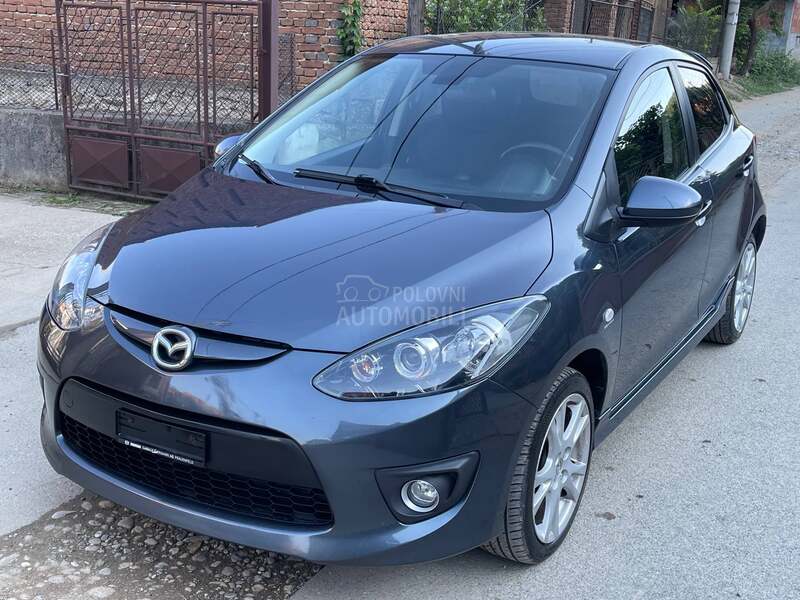 Mazda 2 1.5 / T0P / CH
