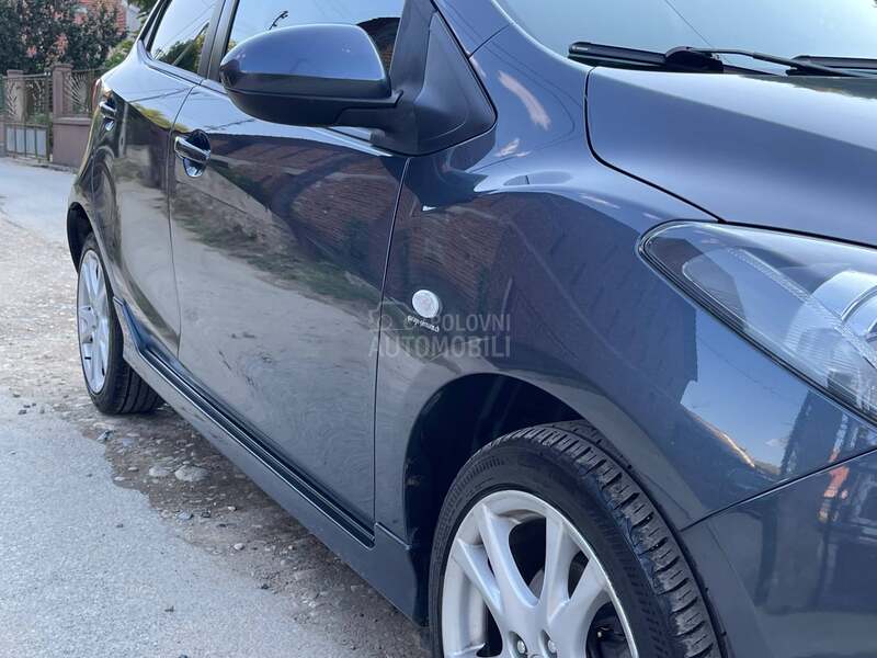 Mazda 2 1.5 / T0P / CH
