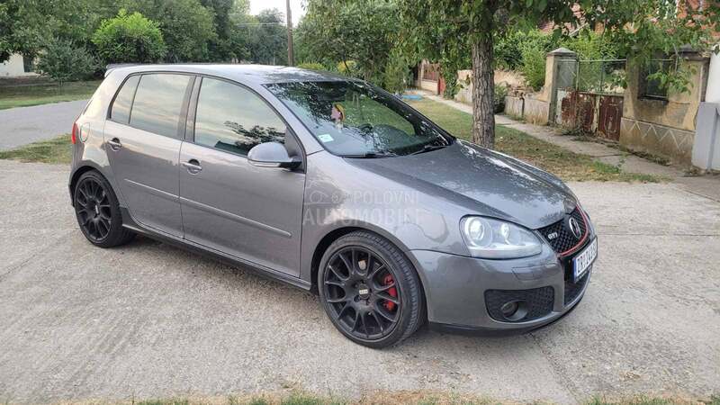 Volkswagen Golf 5 GTI