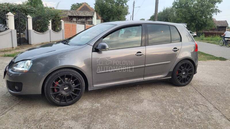 Volkswagen Golf 5 GTI