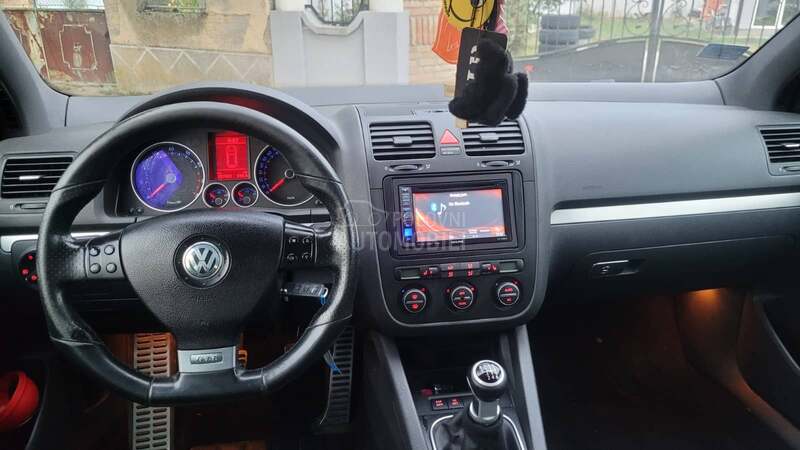 Volkswagen Golf 5 GTI