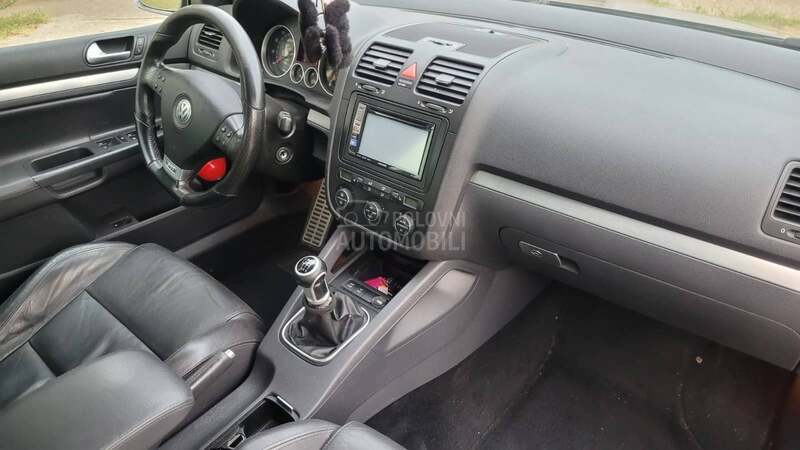 Volkswagen Golf 5 GTI