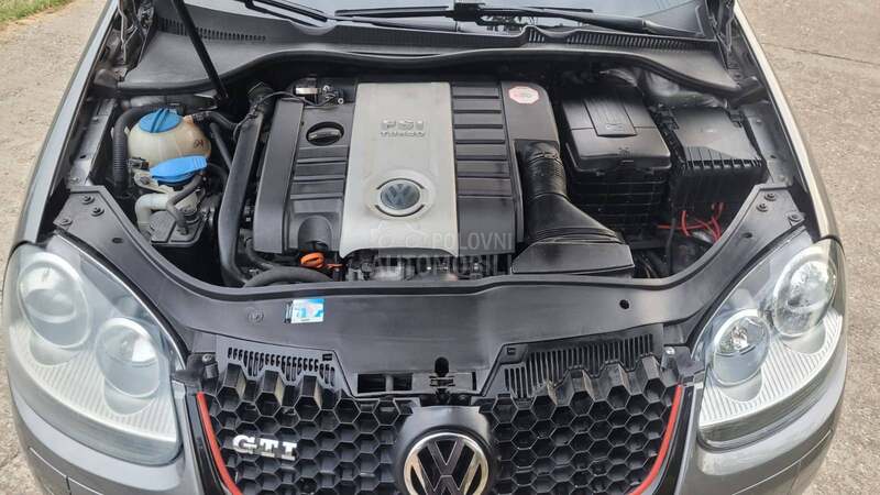 Volkswagen Golf 5 GTI