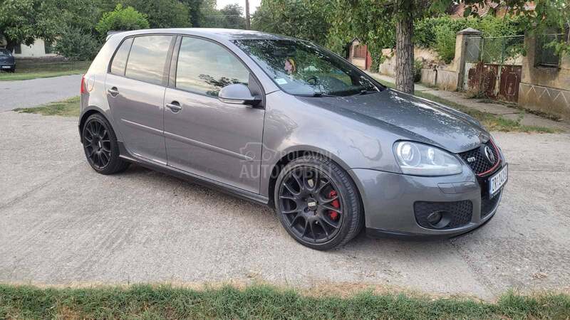 Volkswagen Golf 5 GTI