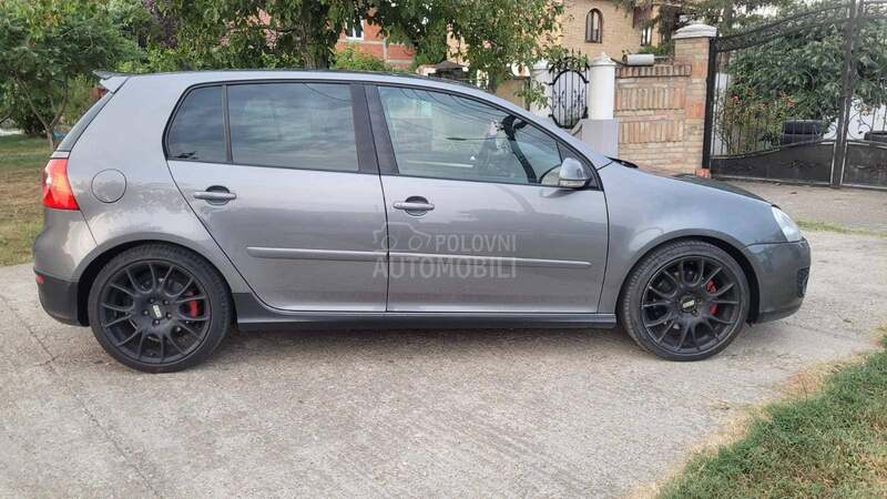 Volkswagen Golf 5 GTI