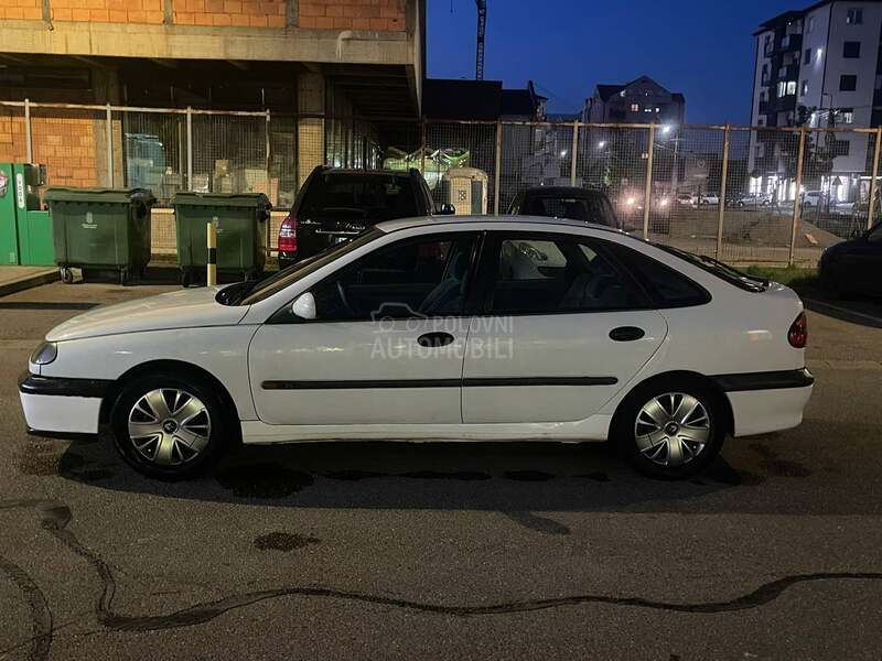 Renault Laguna 