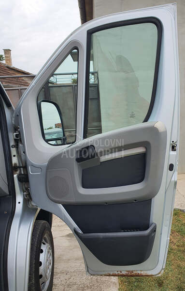 Peugeot Boxer 2,2 hdi carinjen