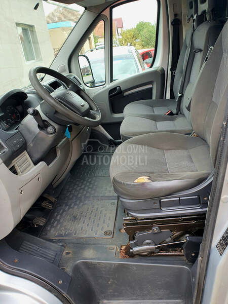 Peugeot Boxer 2,2 hdi carinjen