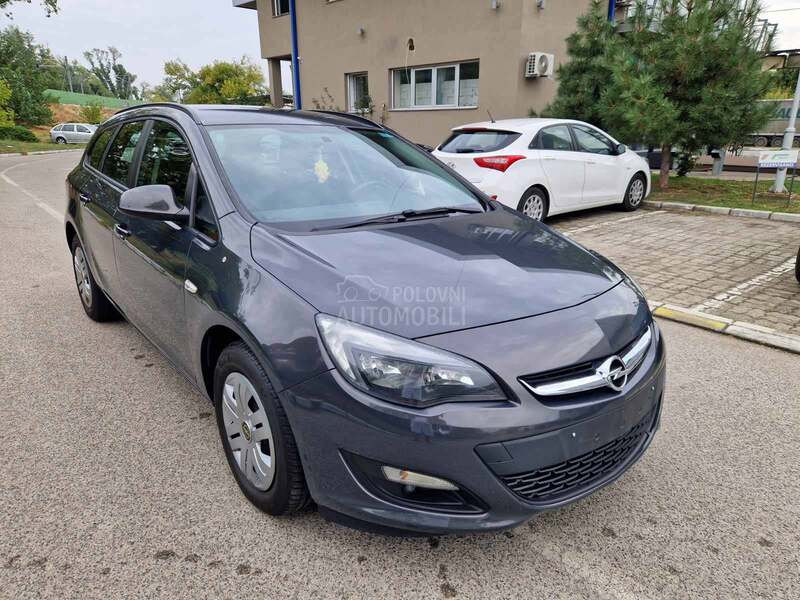 Opel Astra J 1.6 cdti