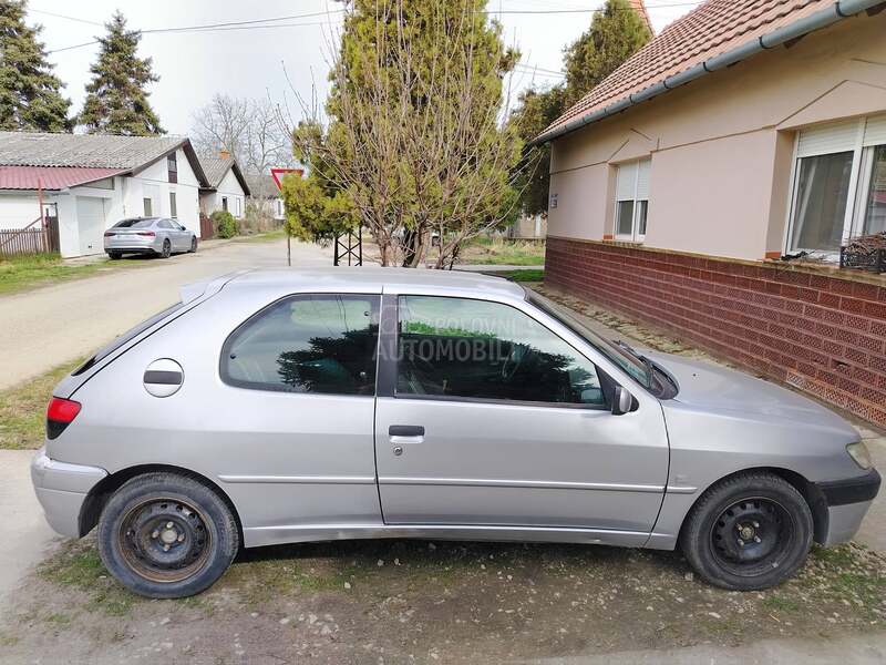 Peugeot 306 