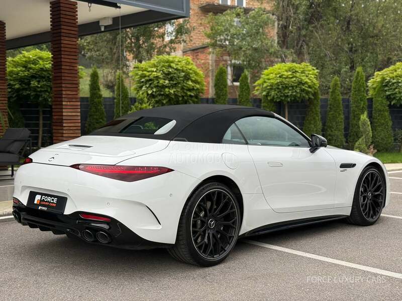 Mercedes Benz SL 43 AMG 