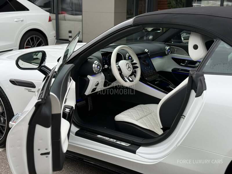 Mercedes Benz SL 43 AMG 