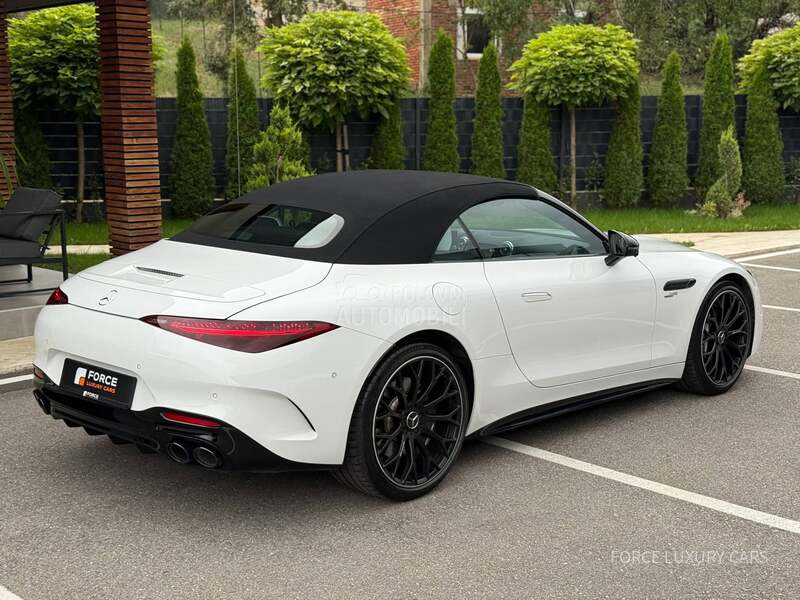 Mercedes Benz SL 43 AMG 