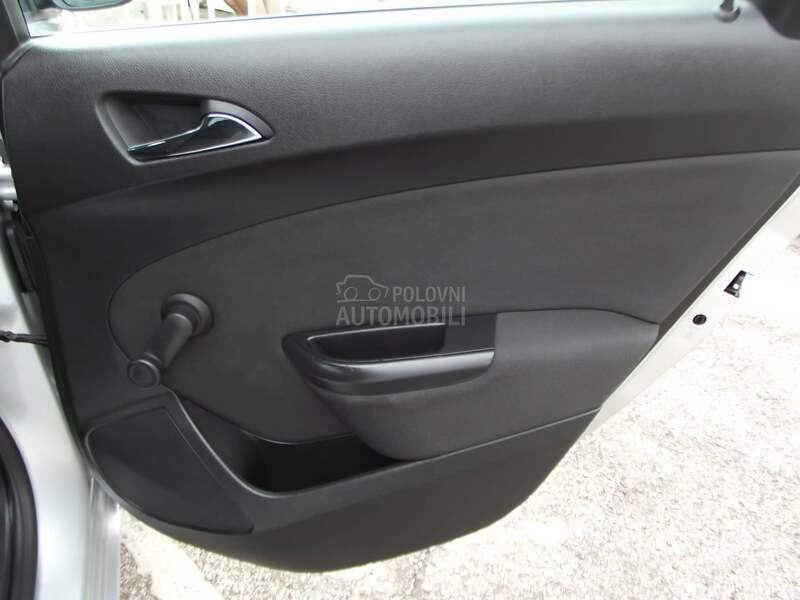 Opel Astra J 1.6 B DIGI NOV