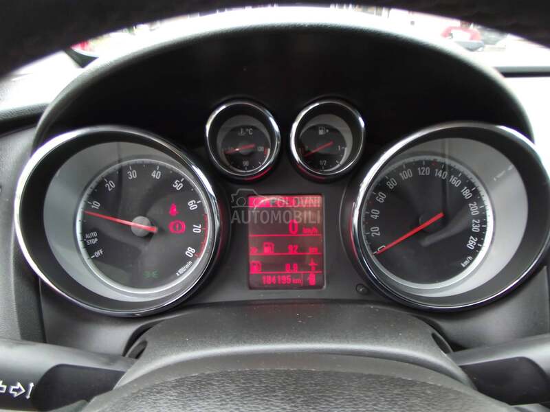 Opel Astra J 1.6 B DIGI NOV