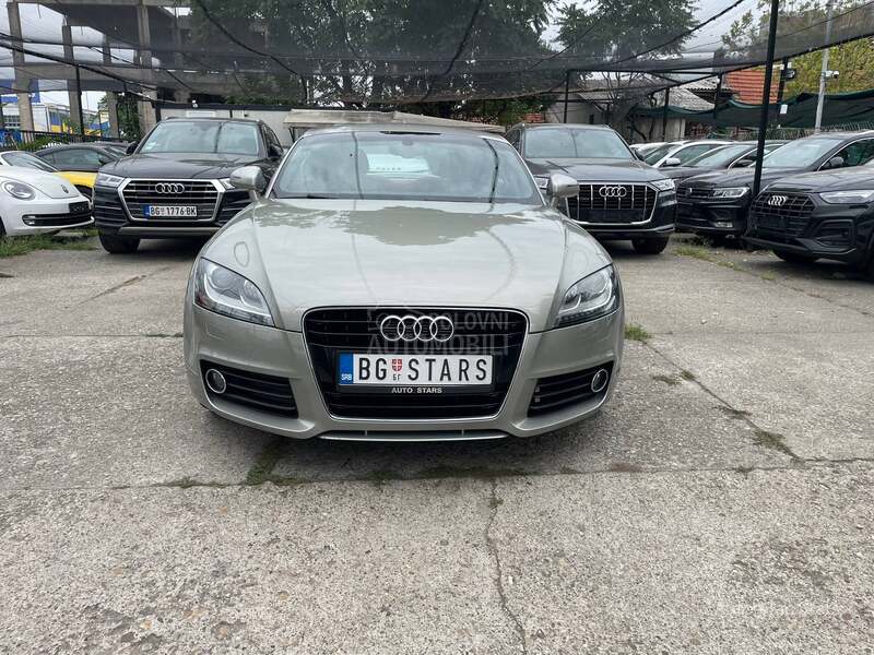 Audi TT 