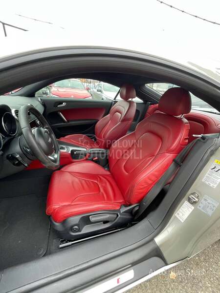 Audi TT 