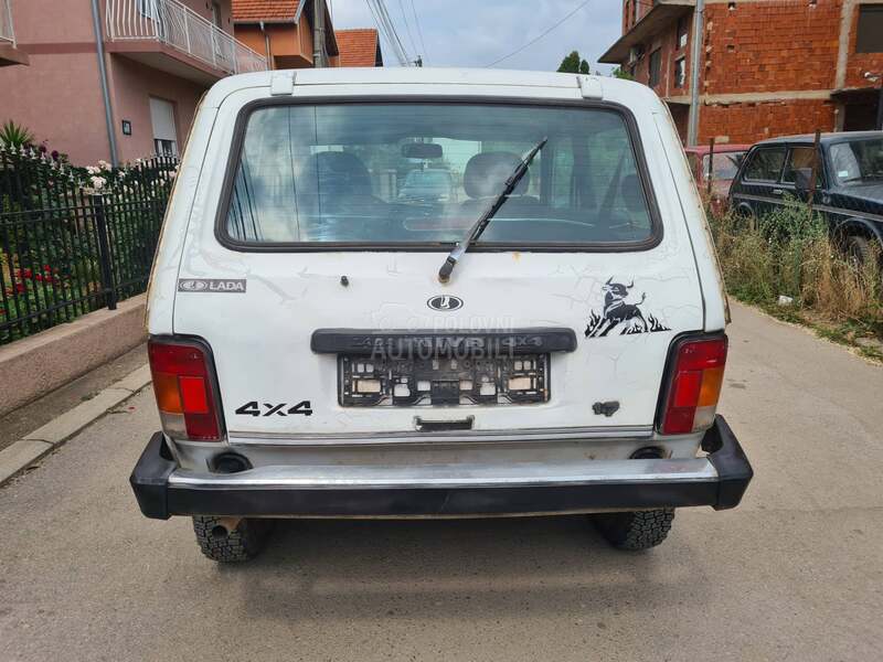 Lada Niva a.t.e.s.t p.l.i.n.a
