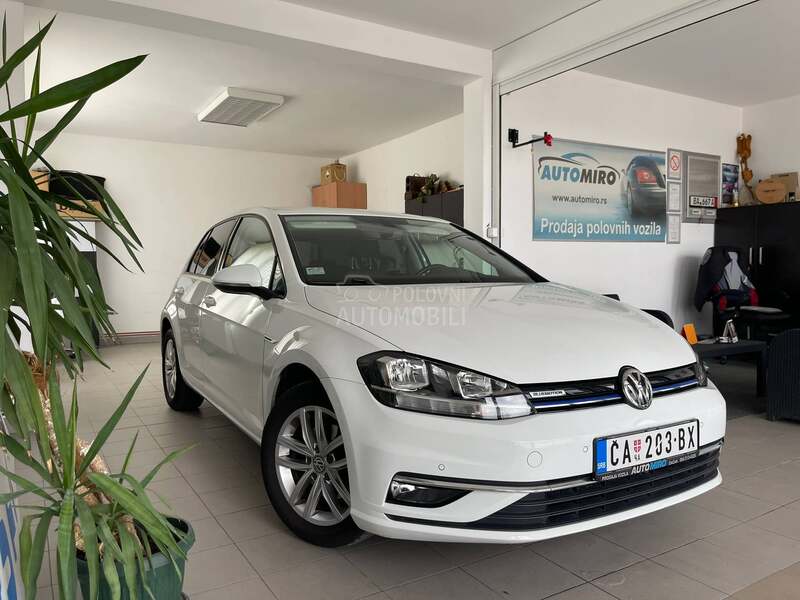 Volkswagen Golf 7 7.5 HIGHLINE METAN
