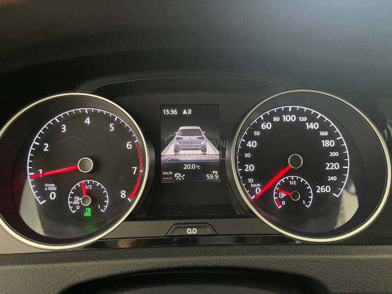 Volkswagen Golf 7 7.5 HIGHLINE METAN