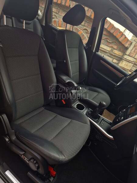 Mercedes Benz A 180 2.0CDI/AVANTGARDE/
