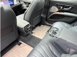 Mercedes Benz EQS 450 plus slika 24