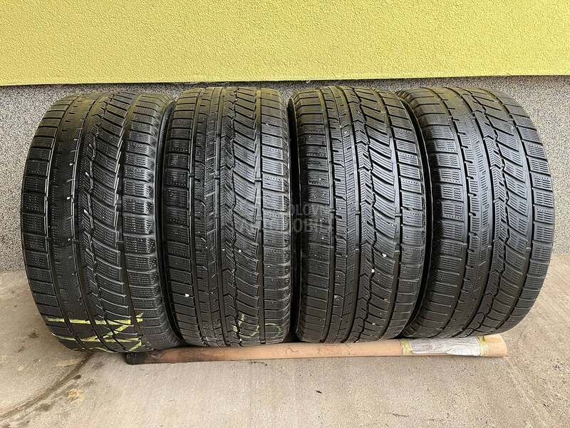 Ostalo 245/40 R18 Zimska
