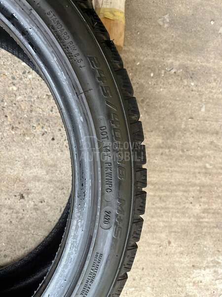 Ostalo 245/40 R18 Zimska