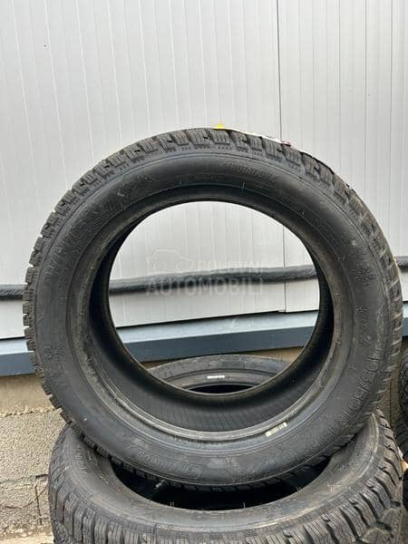 Taurus 195/50 R15 Zimska